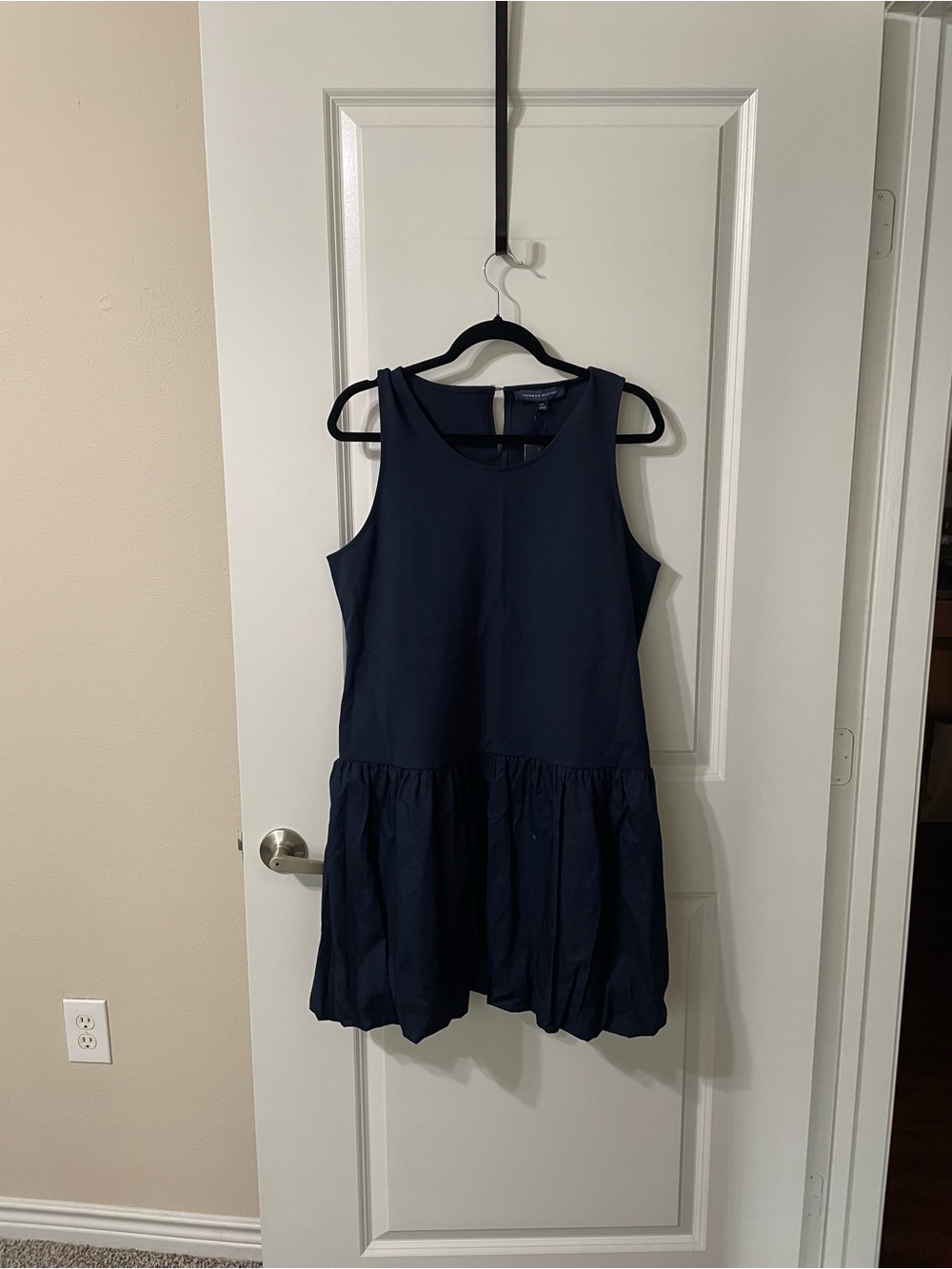 NWT Tommy Hilfiger Provence Navy Bubble Hem Dress L